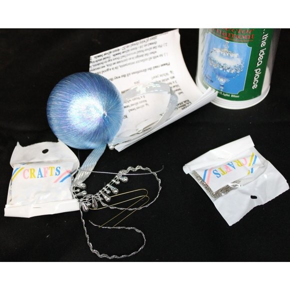 2001 Mary Maxim Collector Ornament Craft Kit Silver Light Blue Ball Pins Beads - Picture 6 of 6